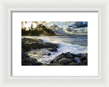 Load image into Gallery viewer, Sunset In Hilo - Francesco Emanuele Carucci Photography