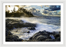 Load image into Gallery viewer, Sunset In Hilo - Francesco Emanuele Carucci Photography