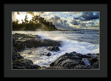 Load image into Gallery viewer, Sunset In Hilo - Francesco Emanuele Carucci Photography